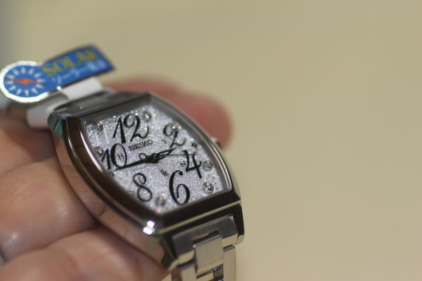  セイコー ルキア SEIKO LUKIA ソーラー 電波時計 レディース 腕時計 亘つぐみプロデュース サマー限定モデル SSVE077