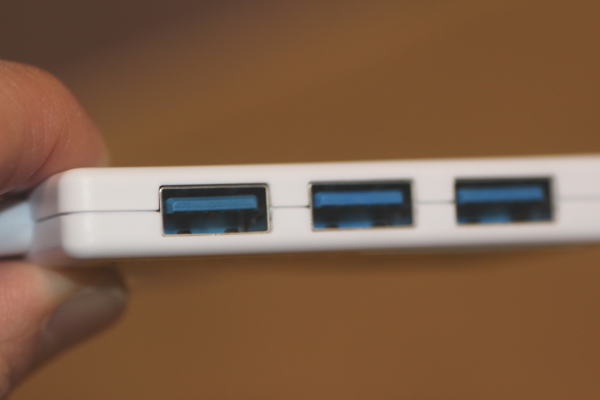 USB3.0ハブ